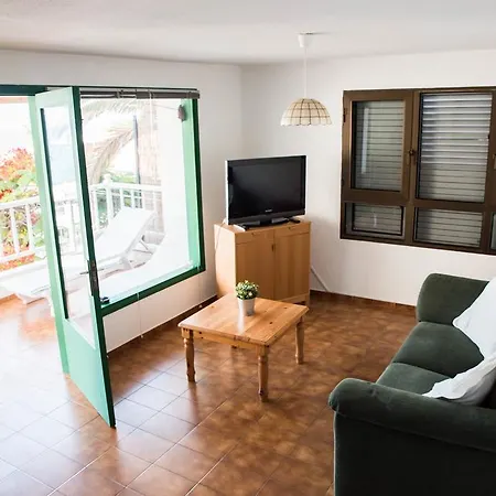 Casa Alejandro * Лос Кристианос